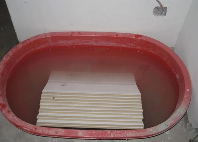 1688636673326223.jpeg 瓷磚泡水.jpeg